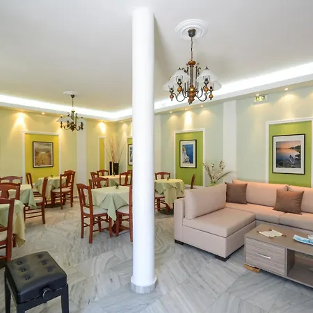 Hotel Naxos Savvas