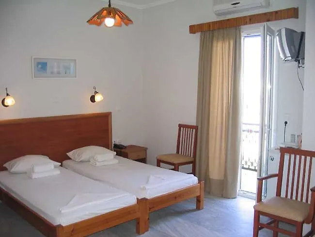 Naxos Savvas Hotell